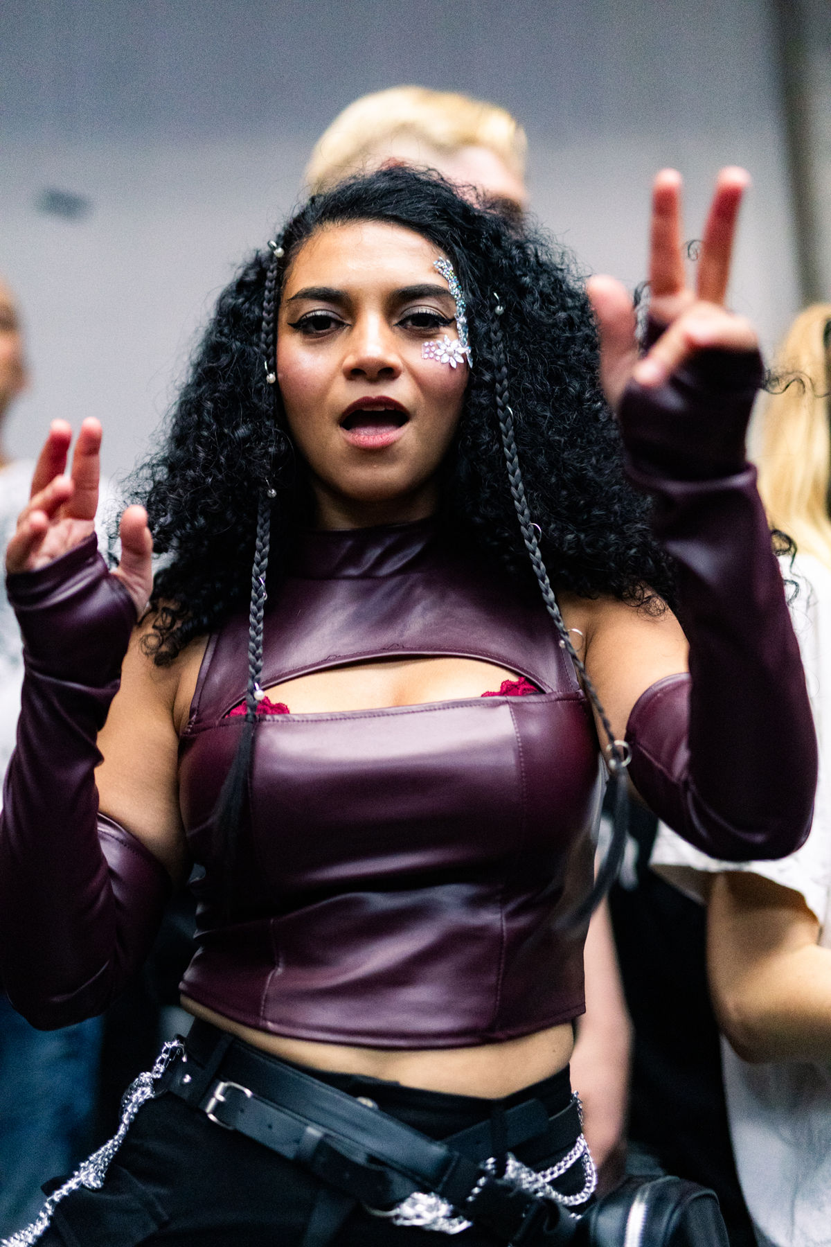 Loading... just a sec